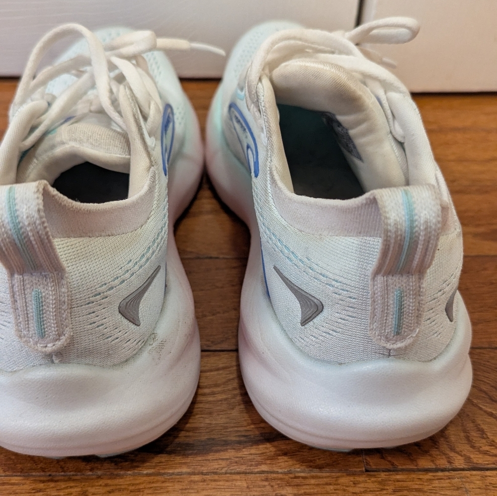 Brooks Glycerin GTS 22 Running Shoes - Picture 5 of 6